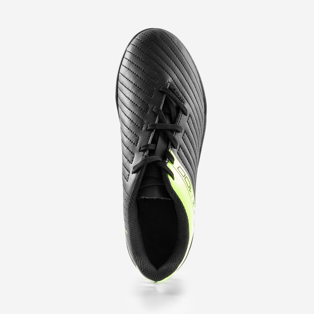 CHAUSSURES DE FOOTBALL ENFANT A LACETS 100 TURF TF NOIR ET JAUNE